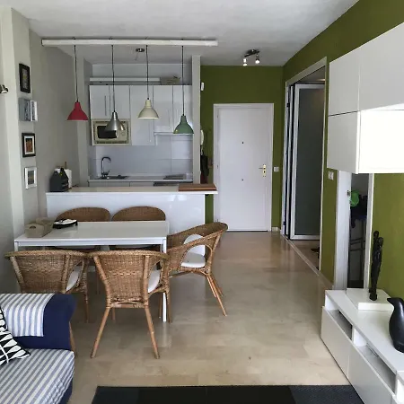 Apartamento Junto Al Mar 公寓 *